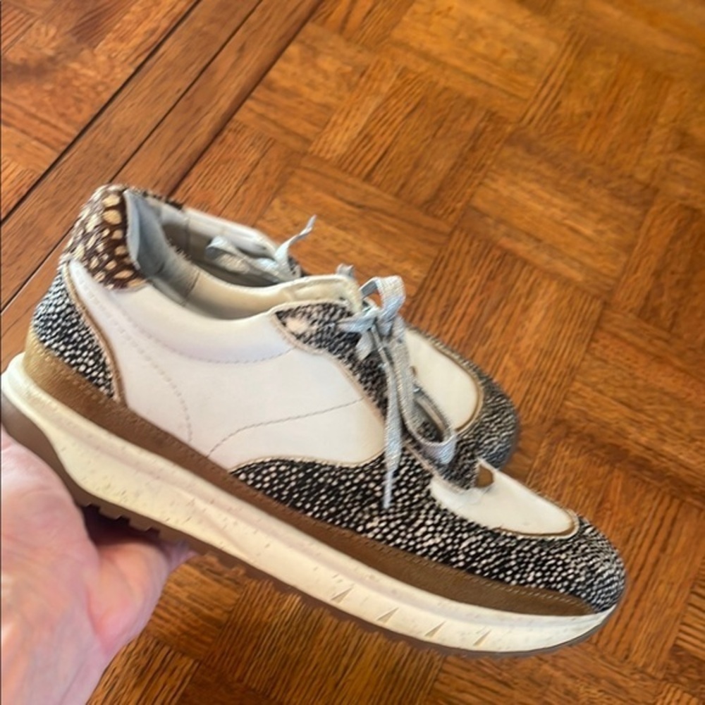 Madewell Kickoff Sneaker size 9 with Animal Print calf skin accents